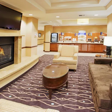 Holiday Inn Express & Suites Salinas By Ihg-3