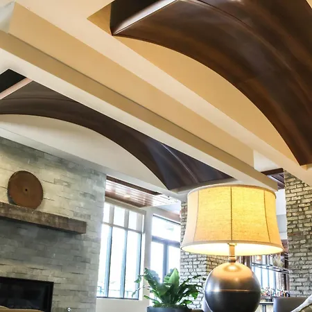 Hotel Indigo Traverse City By Ihg-3