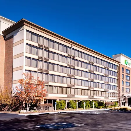 Holiday Inn Hotel & Suites Warren By Ihg-2