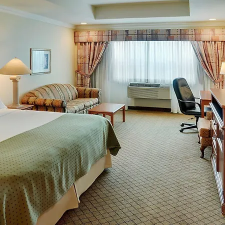 Holiday Inn & Suites Oakville At Bronte By Ihg-2