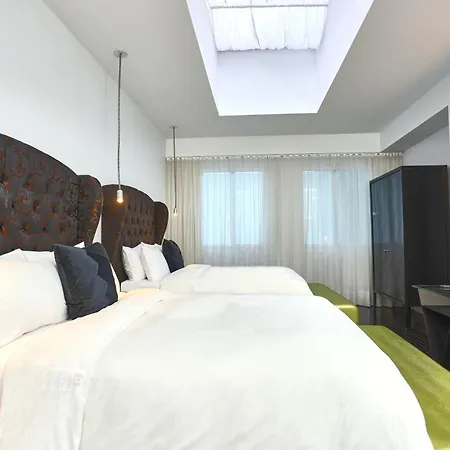 Hotel Chez Swann-2
