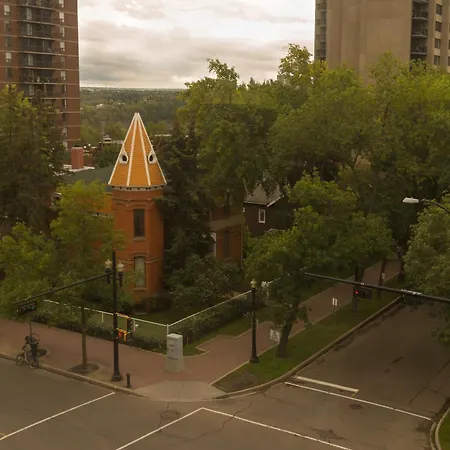 Holiday Inn Express Edmonton Downtown By Ihg-2
