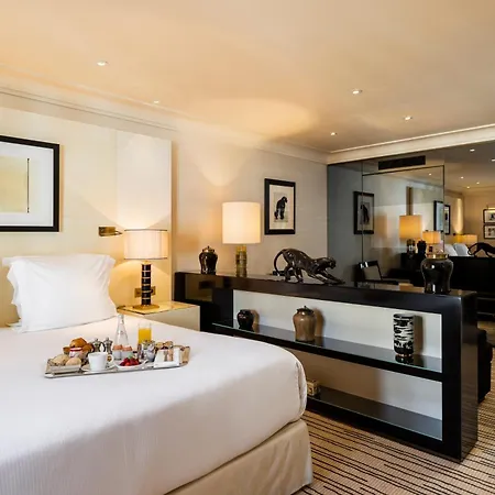 Hotel Montaigne-3