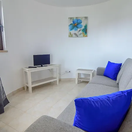 Apartamentos Vale de Carros - By Portugalferias-2