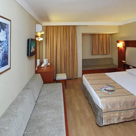Julian Club Hotel-2