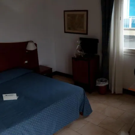 Hotel Heron-3