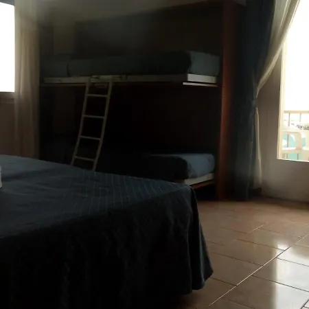 Hotel Heron-2