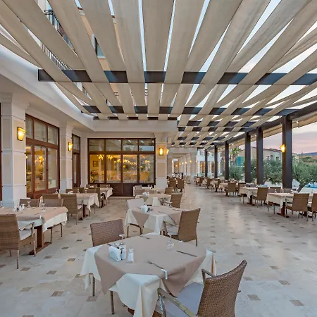 Cocos The Club Solto-2