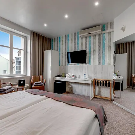Royal Court Hotel-3