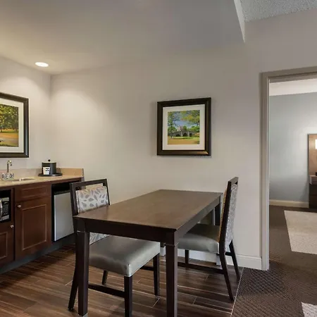 Hampton Inn & Suites Montgomery-Eastchase-2