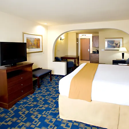 Holiday Inn Express & Suites - Jourdanton-Pleasanton By Ihg-2