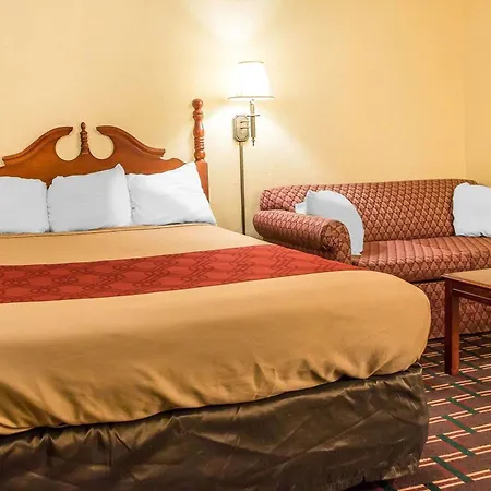 Howard Johnson By Wyndham Montpelier-3