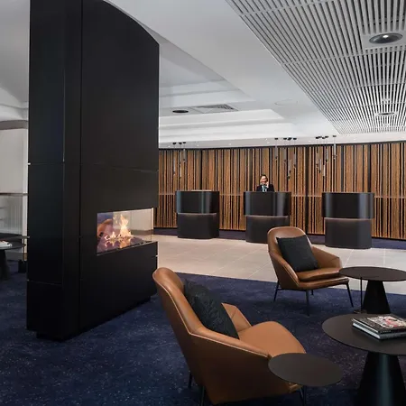 Rydges Canberra-2