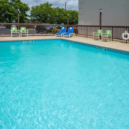 Holiday Inn Express Clayton Southeast Raleigh By Ihg-3