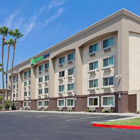 Holiday Inn Express San Bernardino Colton By Ihg-2
