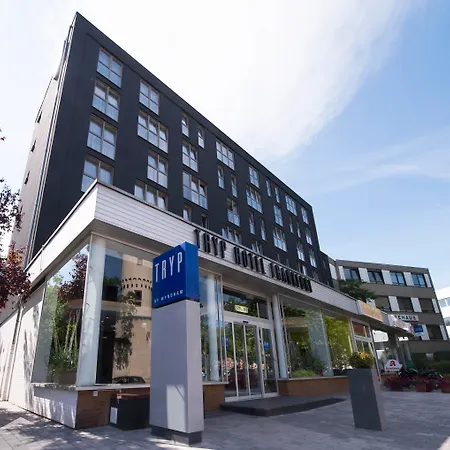 Tryp By Wyndham Frankfurt-3
