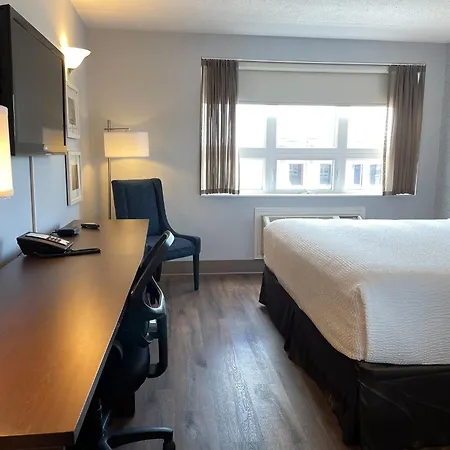 Rodd Moncton-2