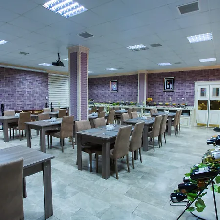 Grand Hotel Baku Central Park-3