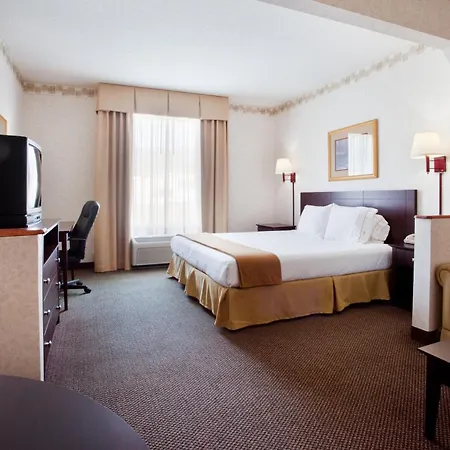 Holiday Inn Express & Suites Hiawassee By Ihg-2