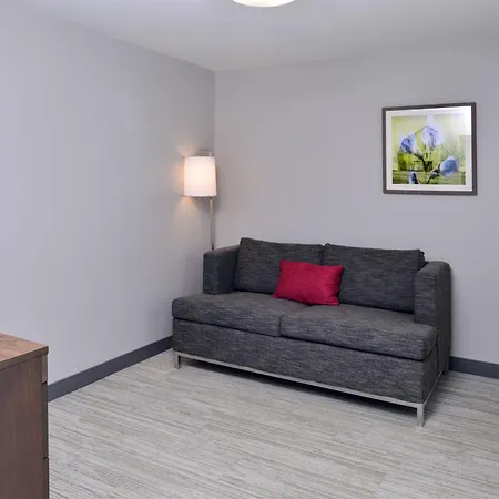 Hampton Inn Laporte-3