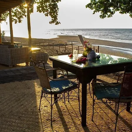 Lilin Lovina Beach Hotel-3