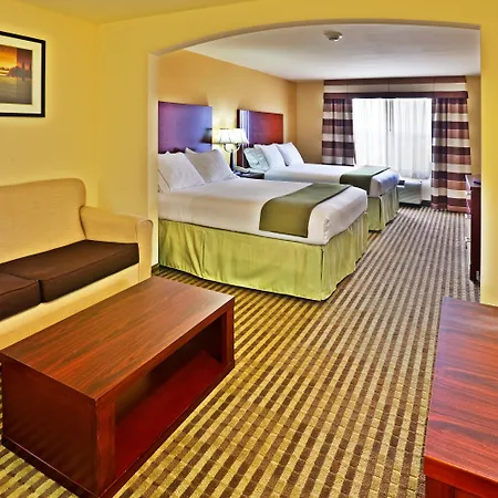 Holiday Inn Express & Suites Perry By Ihg-2