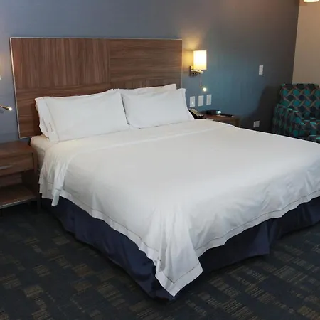 Holiday Inn Express & Suites Mexicali By Ihg-2
