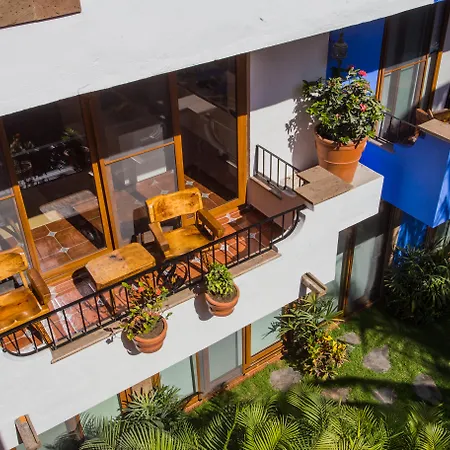 Casa Loteria Sayulita - Family Boutique Hotel With Spacious Full Kitchen Suites, Restaurant, Rooftop Yoga, Pool & Free Parking - 3 Min To Beach-2