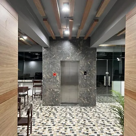 Palladium Luxury Suites Financial District Unit I-3
