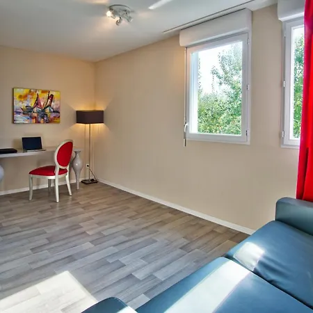 Adonis Hotel Bayonne-2