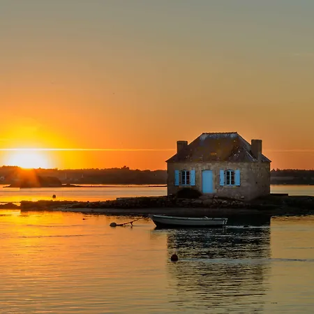 Kyriad Auray-3