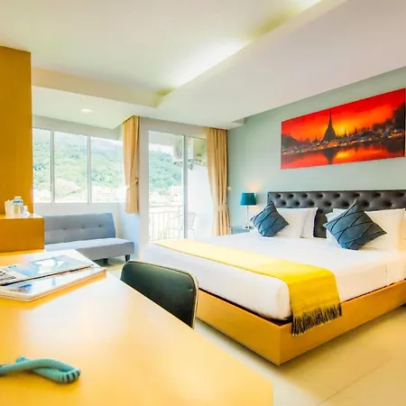 Hallo Patong Hotel - Rooftop Pool - Stunning Mountain Views & Otop Market-2