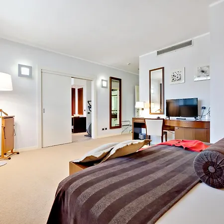 Italiana Hotels Cosenza-3