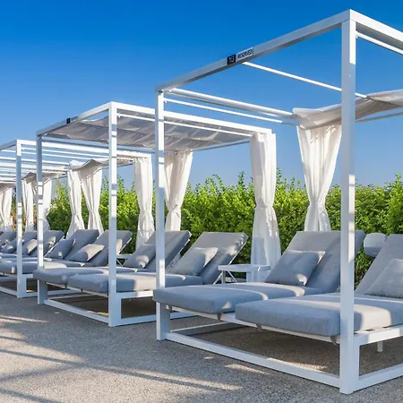 The Blue Ivy Hotel & Suites (Adults Only)-2