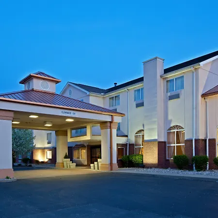 Holiday Inn Express Hotel & Suites Cincinnati-North/Sharonville-3