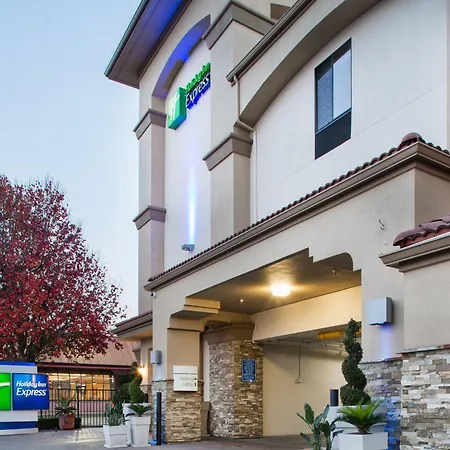 Holiday Inn Express Redwood City Central By Ihg-2