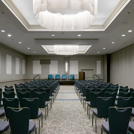 Crowne Plaza Cabana Hotel By Ihg-3