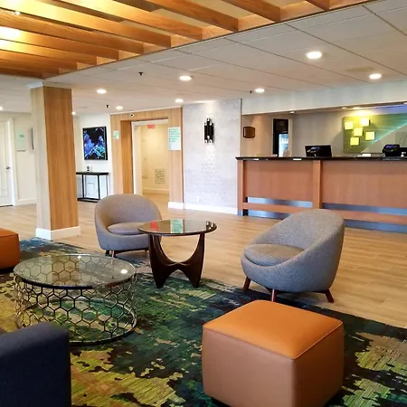 Holiday Inn & Suites Parsippany Fairfield By Ihg-3