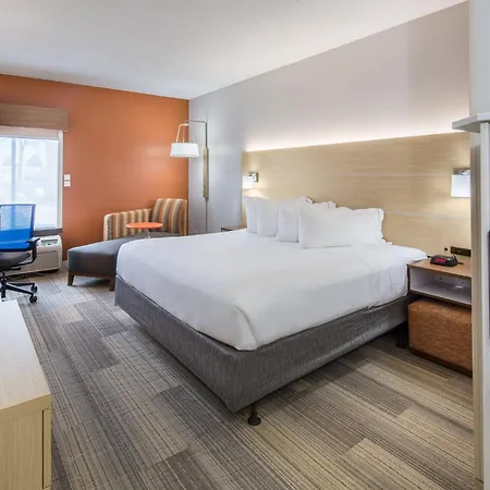 Holiday Inn Express Cedar Rapids - Collins Road By Ihg-3