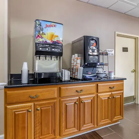 Comfort Inn & Suites Statesboro - University Area-3