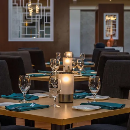 Doubletree By Hilton Pittsburgh - Cranberry-3