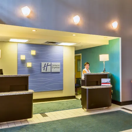 Holiday Inn Express & Suites Burlington - Mount Holly By Ihg-2