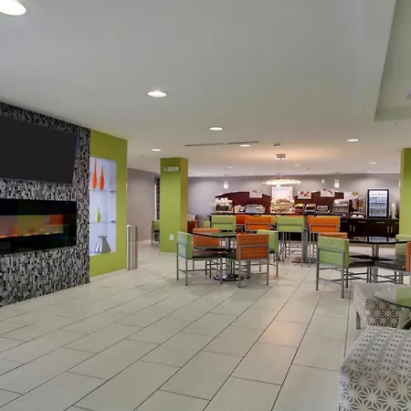 Holiday Inn Express & Suites Jackson Downtown - Coliseum By Ihg-3