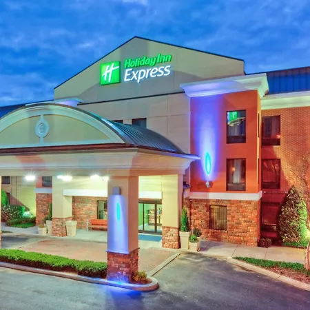 Holiday Inn Express Hotel & Suites Nashville Brentwood 65S-2