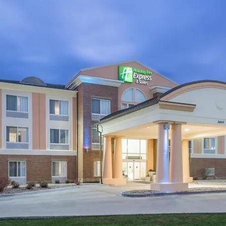 Holiday Inn Express Hotel & Suites Ames By Ihg-3