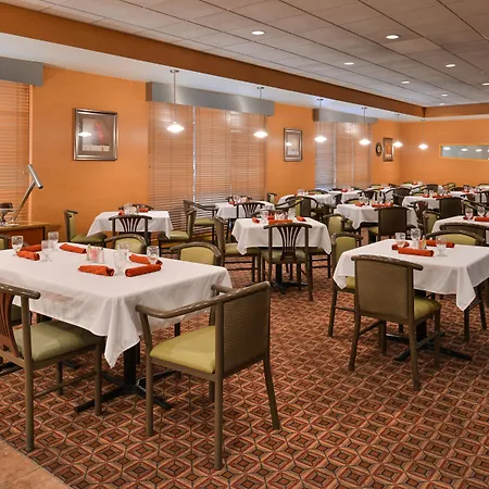 Holiday Inn Martinsburg By Ihg-2