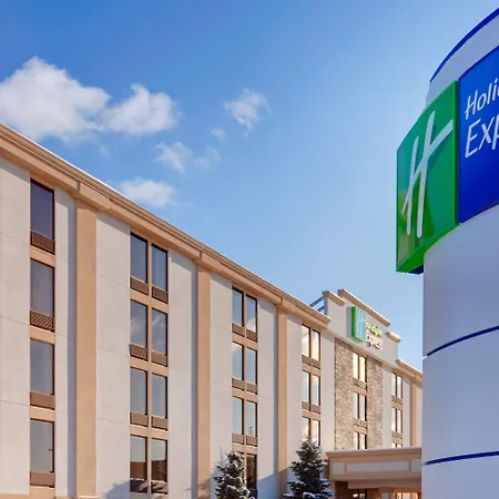Holiday Inn Express Flint-Campus Area By Ihg-2