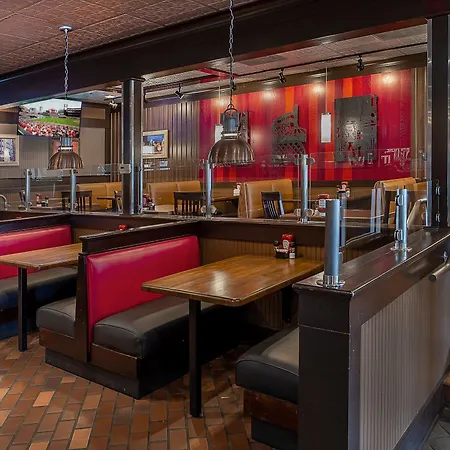 Crowne Plaza Hotel St. Louis Airport By Ihg-2