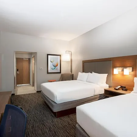 Holiday Inn Express Hotel & Suites Columbus By Ihg-2