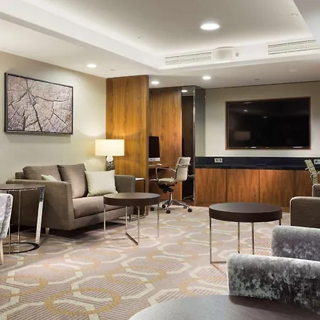 Doubletree By Hilton Hotel & Conference Centre Warsaw-3